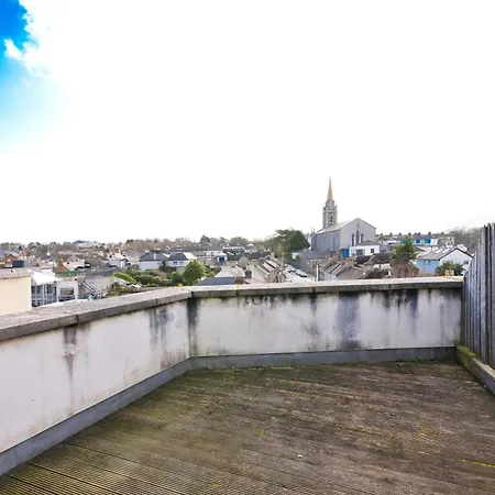 **luxurious Malahide Penthouse Town Centre Dublin