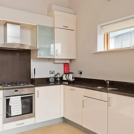 Apartment **luxurious Malahide Penthouse Town Centre