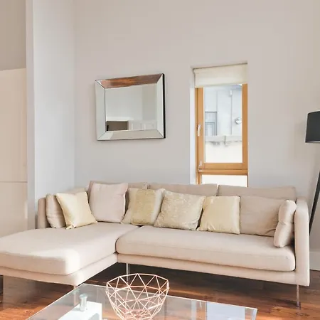 Apartment **luxurious Malahide Penthouse Town Centre Dublin